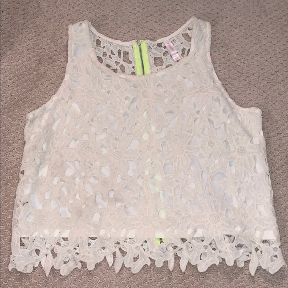 Crop lace top